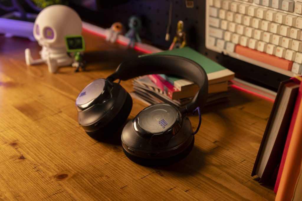 JBL have released the JBL Quantum 520 and Quantum 120 headsets JBL Quantum 520